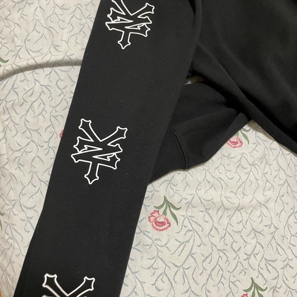 Zoo York Zip-Up Hoodie - Picture 3 of 4
